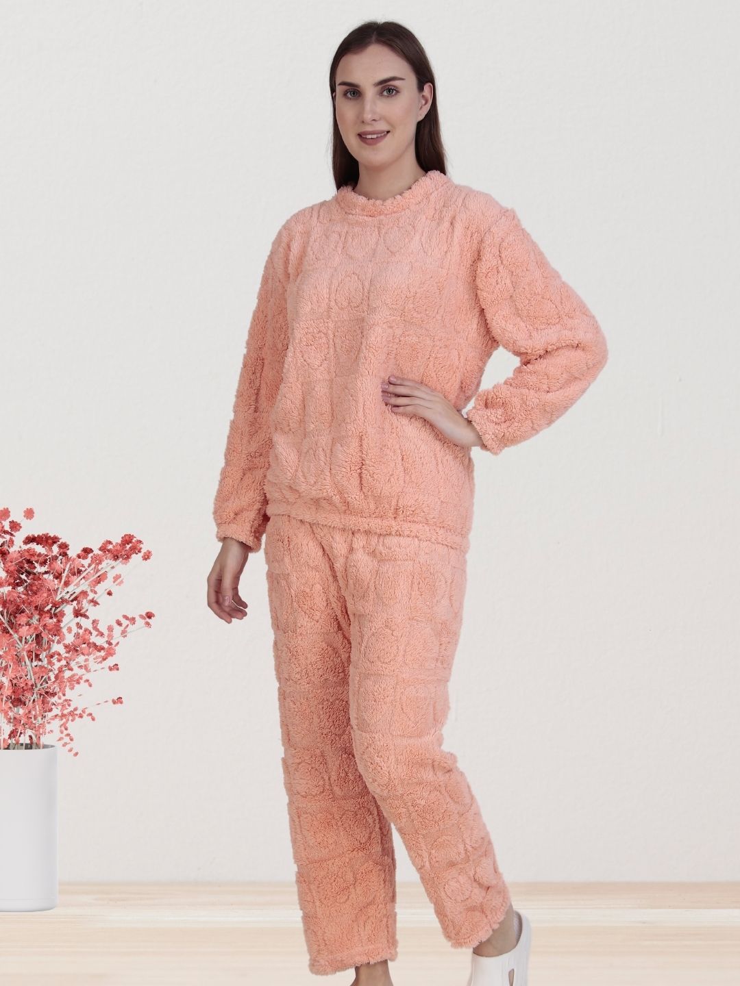 Peach Dreamy Hearts Nightsuit
