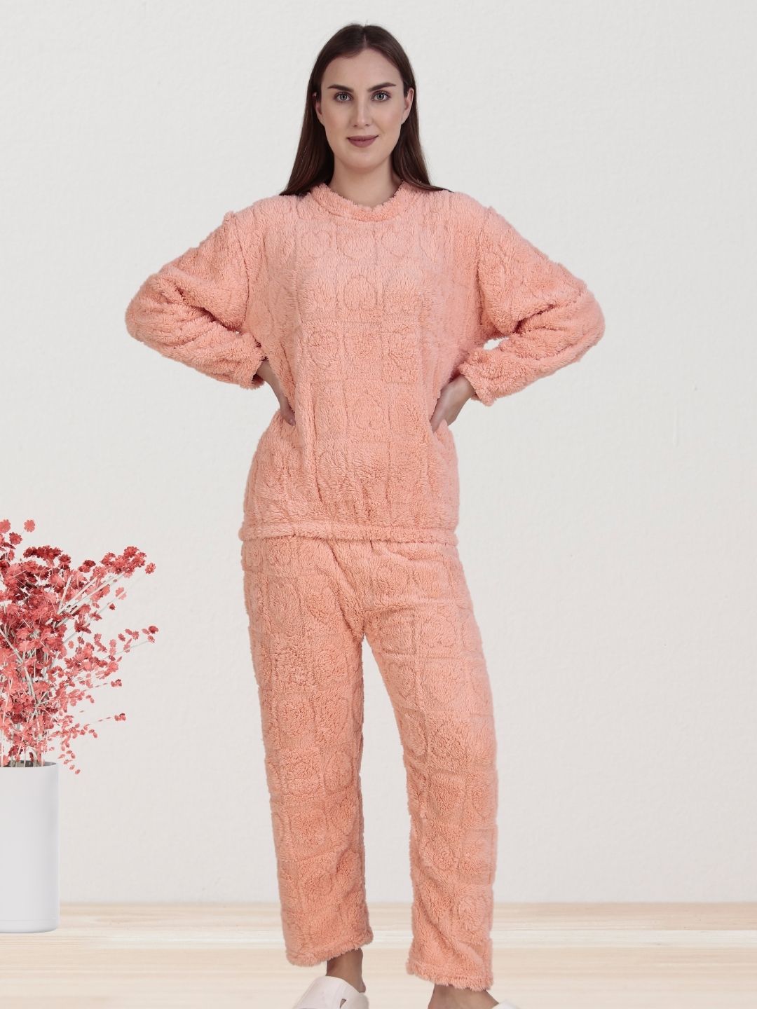 Peach Dreamy Hearts Nightsuit