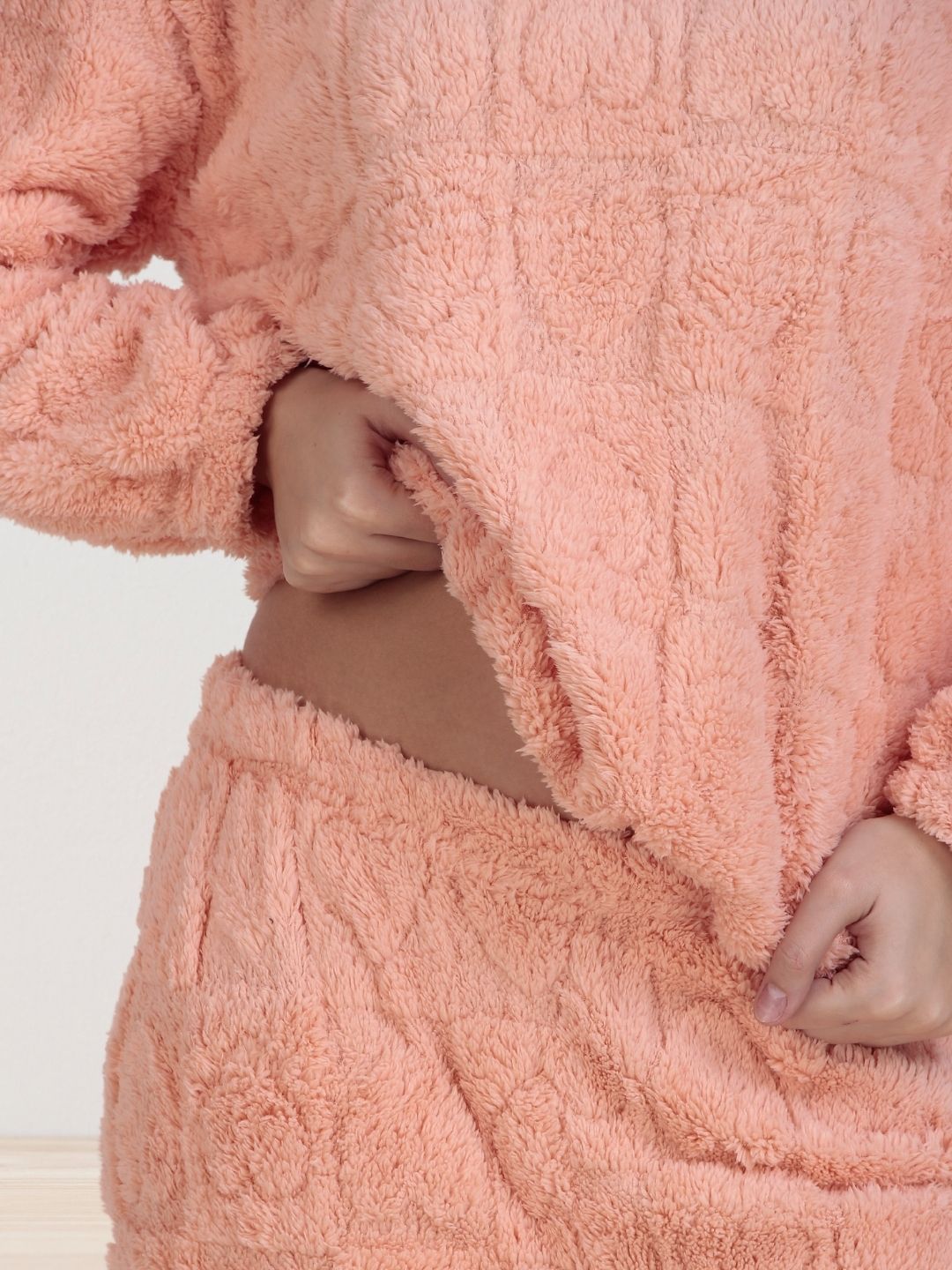 Peach Dreamy Hearts Nightsuit