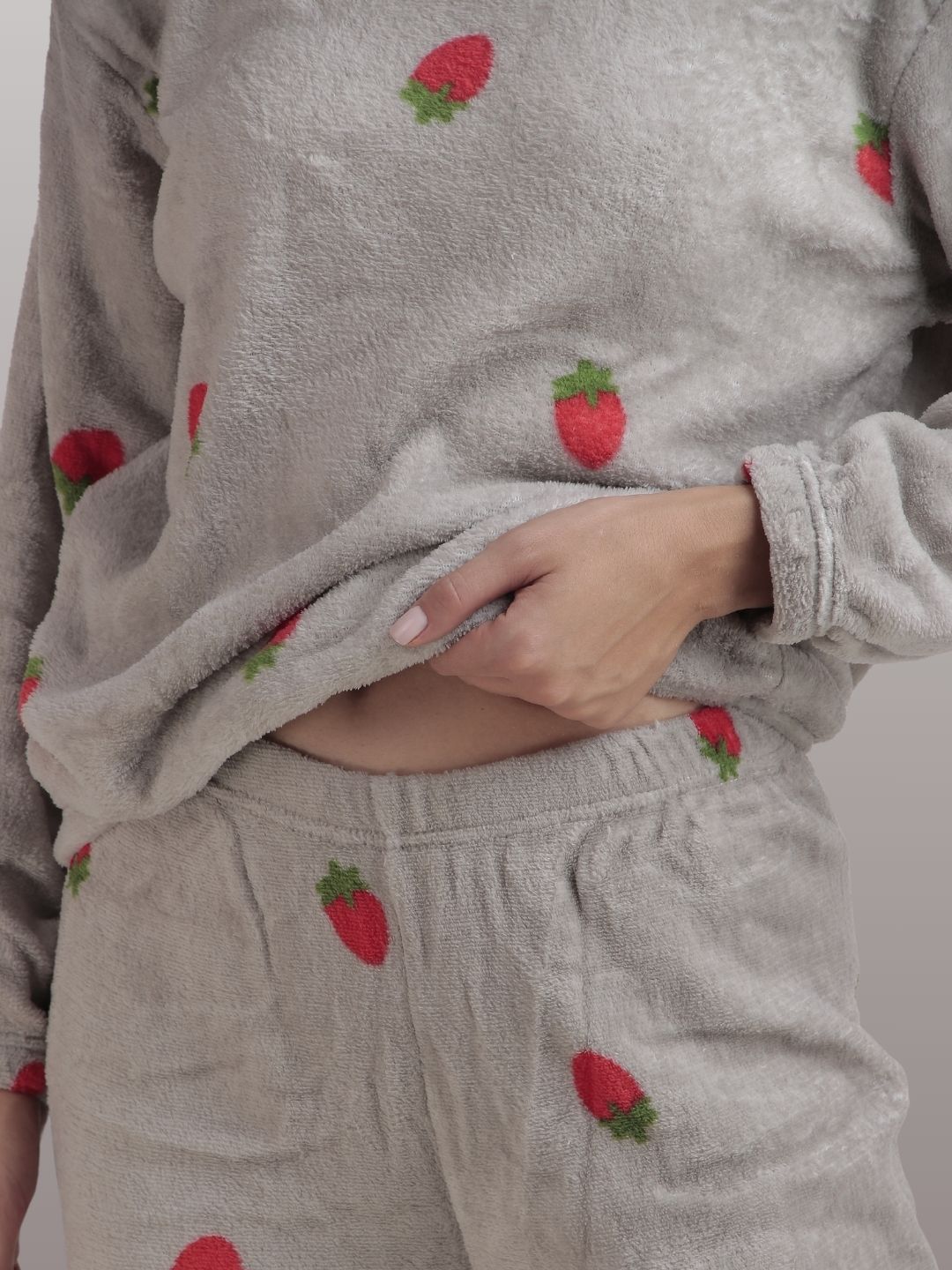 Berry Cute: Grey Nightsuit